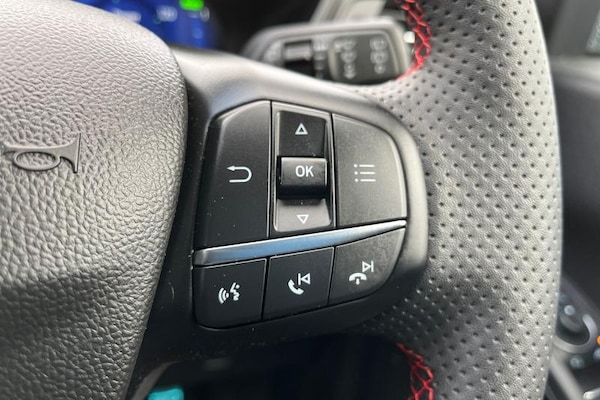 Used Ford Kuga 2023 for sale - 76273850: Photo 37