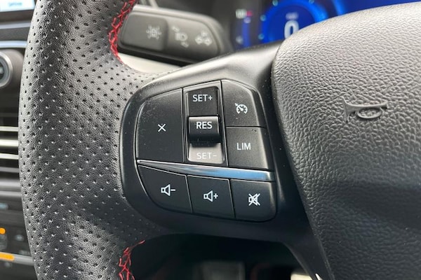 Used Ford Kuga 2023 for sale - 76273850: Photo 38