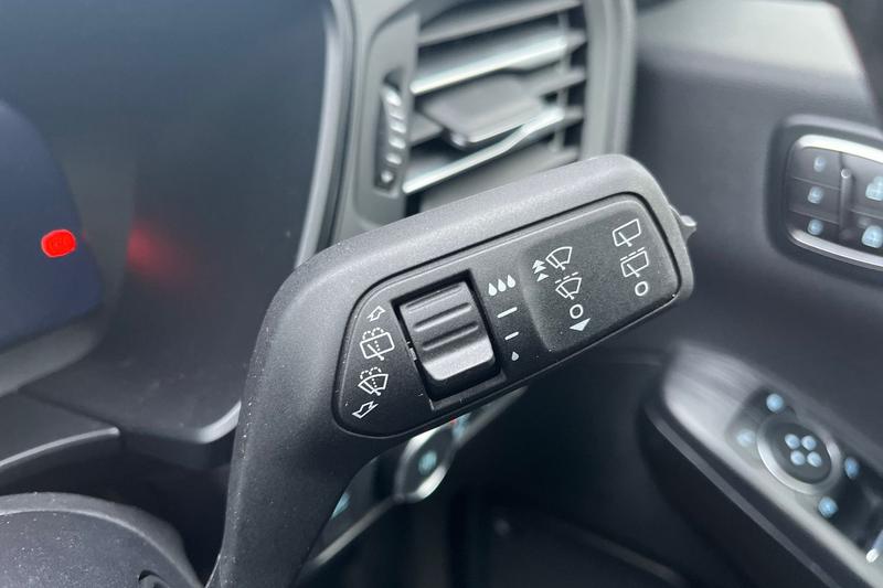 Used Ford Kuga 2025 for sale - 77672576: Photo 15