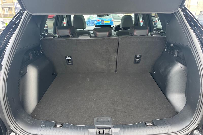 Used Ford Kuga 2025 for sale - 77672576: Photo 21