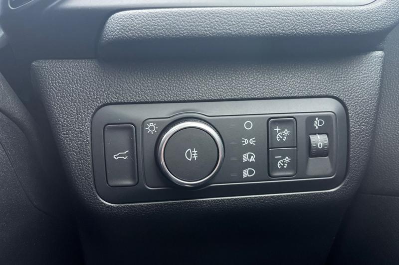 Used Ford Kuga 2025 for sale - 77672576: Photo 27