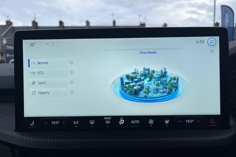 Used Ford Kuga 2025 for sale - 77672576: Photo 38