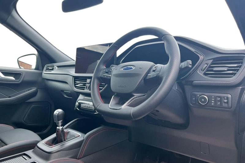 Used Ford Kuga 2025 for sale - 77672576: Photo 9