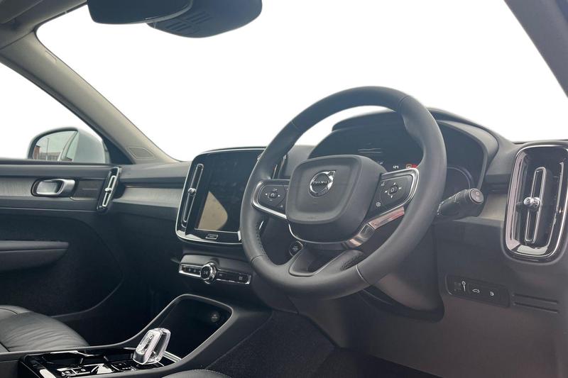 Used Volvo XC40 2022 for sale - 78038848: Photo 9