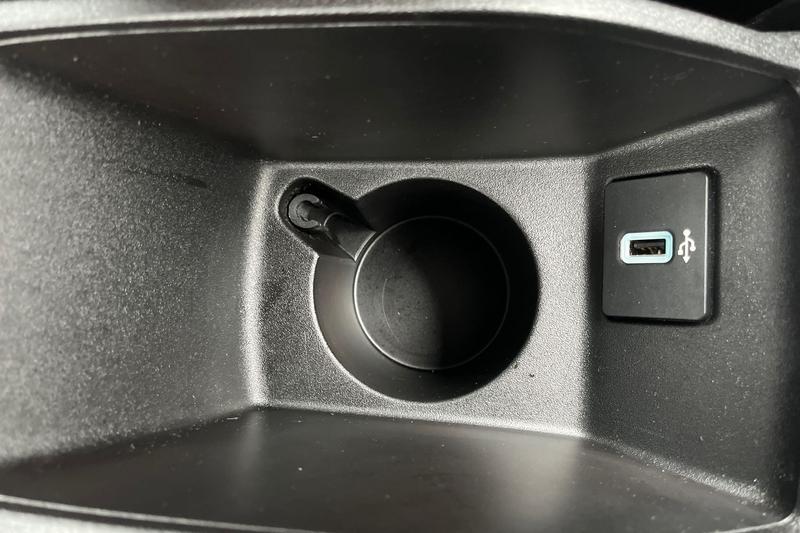 Used Ford Fiesta 2017 for sale - 76302721: Photo 27