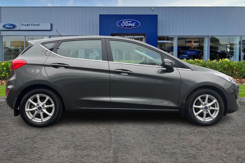 Used Ford Fiesta 2017 for sale - 76302721: Photo 3