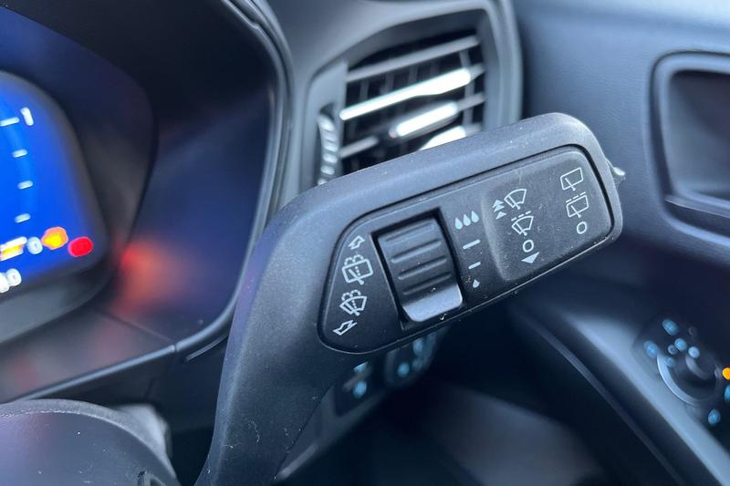 Used Ford Focus 2022 for sale - 76722896: Photo 15