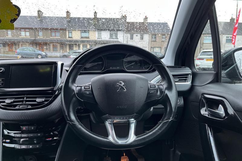 Used Peugeot 208 2019 for sale - 77286332: Photo 12