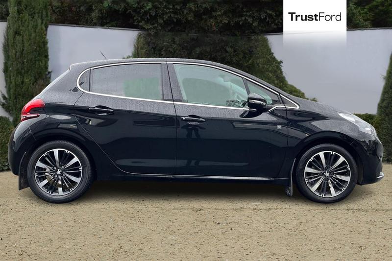Used Peugeot 208 2019 for sale - 77286332: Photo 3