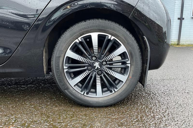 Used Peugeot 208 2019 for sale - 77286332: Photo 8