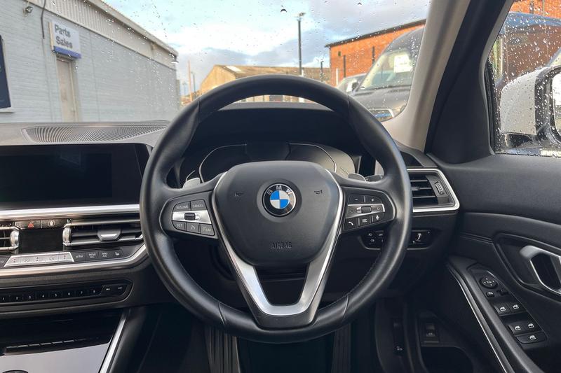 Used BMW 3 Series 2021 for sale - 76405292: Photo 12