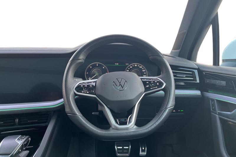 Used Volkswagen Touareg 2023 for sale - 76703192: Photo 11