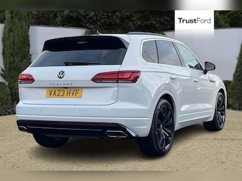 Used Volkswagen Touareg 2023 for sale - 76703192: Photo