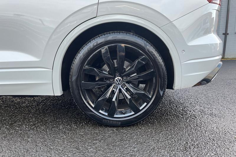 Used Volkswagen Touareg 2023 for sale - 76703192: Photo 8