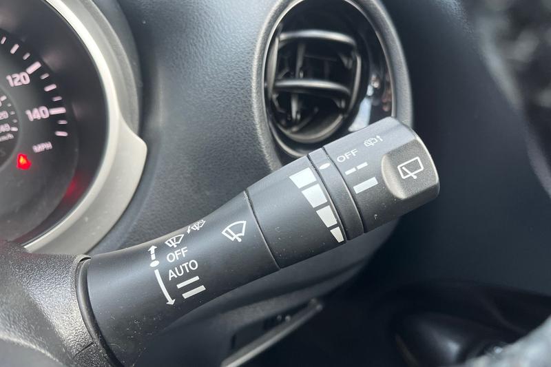 Used Nissan Juke 2017 for sale - 77945668: Photo 15