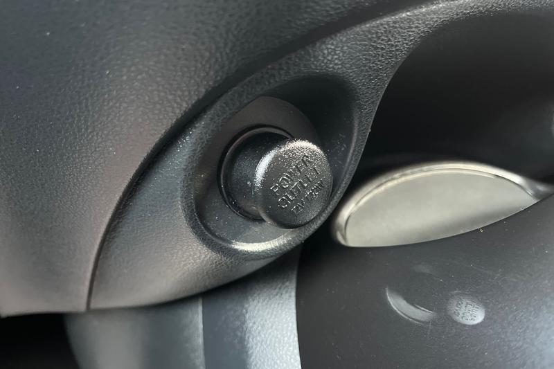 Used Nissan Juke 2017 for sale - 77945668: Photo 30