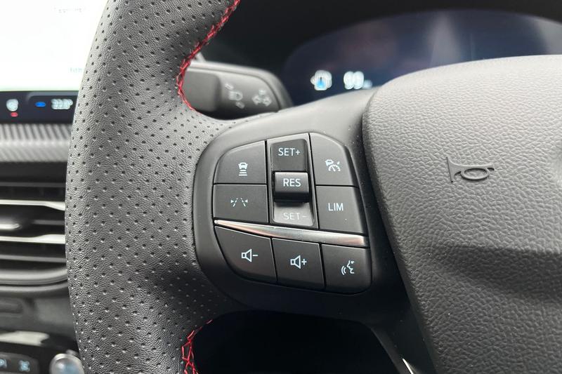 Used Ford Kuga 2025 for sale - 77653709: Photo 30