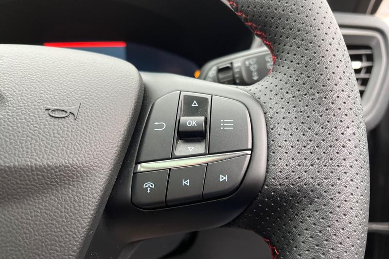 Used Ford Kuga 2025 for sale - 77653709: Photo 31