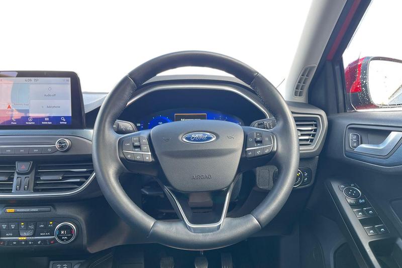 Used Ford Focus 2021 for sale - 76184433: Photo 11