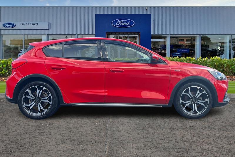 Used Ford Focus 2021 for sale - 76184433: Photo 3