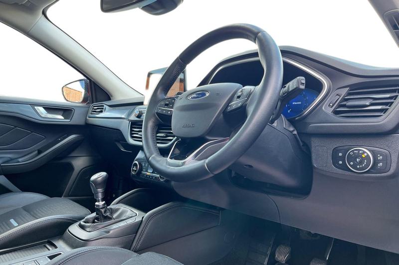 Used Ford Focus 2021 for sale - 76184433: Photo 9
