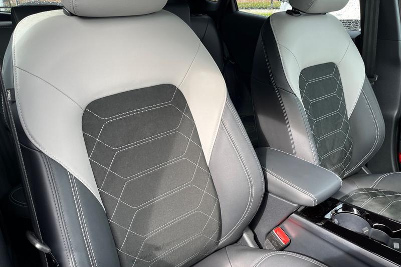 Used Ford Puma Gen-E 2025 for sale - 78095009: Photo 17