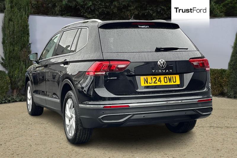 Used Volkswagen Tiguan Allspace 2024 for sale - 77435068: Photo 2