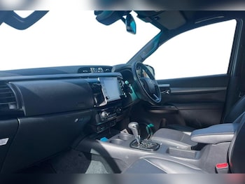 Used Toyota Hilux 2022 for sale - 78529845: Photo