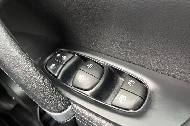 Used Nissan Qashqai 2018 for sale - 78149641: Photo 16