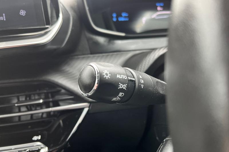 Used Peugeot 2008 2024 for sale - 78095176: Photo 14