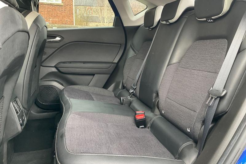 Used Renault Captur 2023 for sale - 76744312: Photo 20