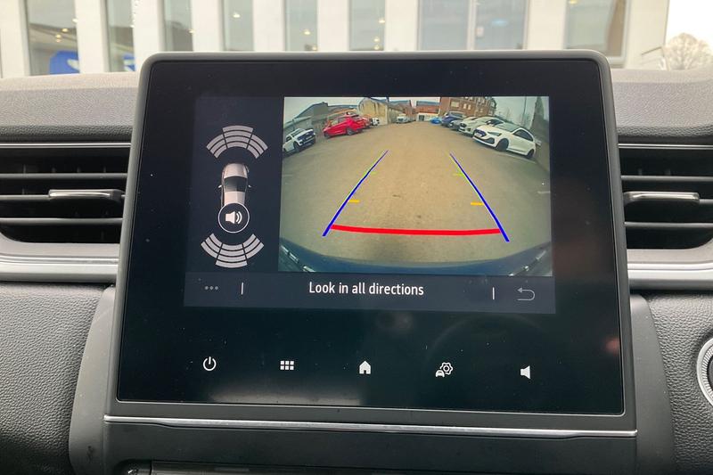 Used Renault Captur 2023 for sale - 76744312: Photo 24