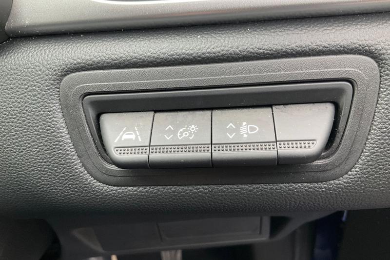 Used Renault Captur 2023 for sale - 76744312: Photo 33