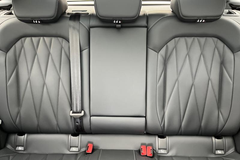 Used Ford Explorer 2024 for sale - 76750438: Photo 20