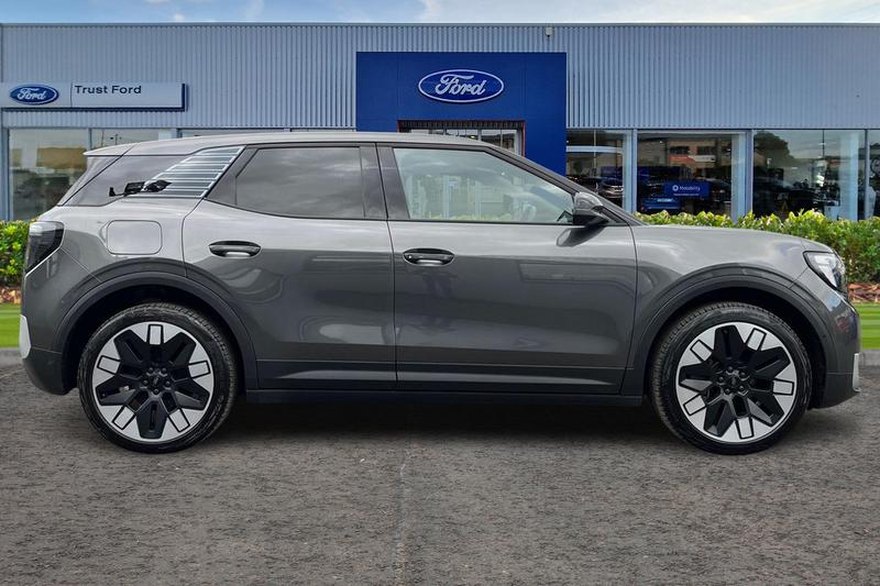 Used Ford Explorer 2024 for sale - 76750438: Photo 3