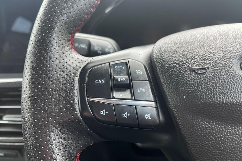 Used Ford Focus 2024 for sale - 78095178: Photo 24