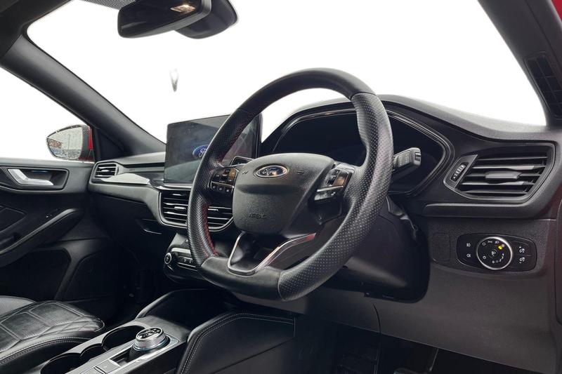 Used Ford Focus 2022 for sale - 77339992: Photo 9