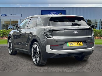 Used Ford Explorer 2024 for sale - 76931290: Photo