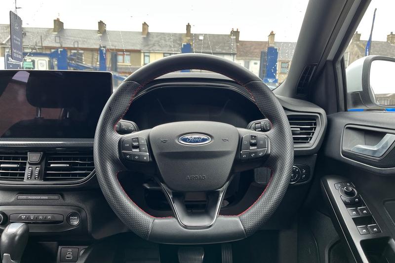 Used Ford Focus 2023 for sale - 77983623: Photo 12