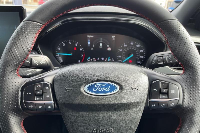 Used Ford Focus 2024 for sale - 78166356: Photo 12