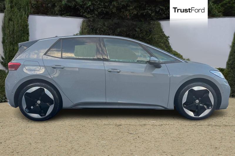Used Volkswagen ID.3 2023 for sale - 77613643: Photo 3
