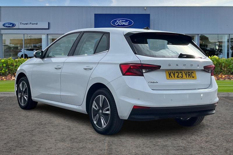 Used Skoda Fabia 2023 for sale - 77372397: Photo 2