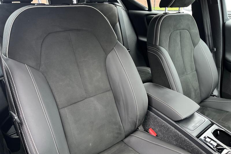 Used Volvo XC40 2024 for sale - 77339999: Photo 17