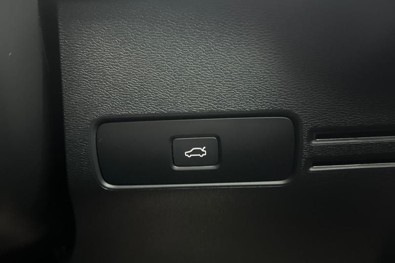 Used Volvo XC40 2024 for sale - 77339999: Photo 27