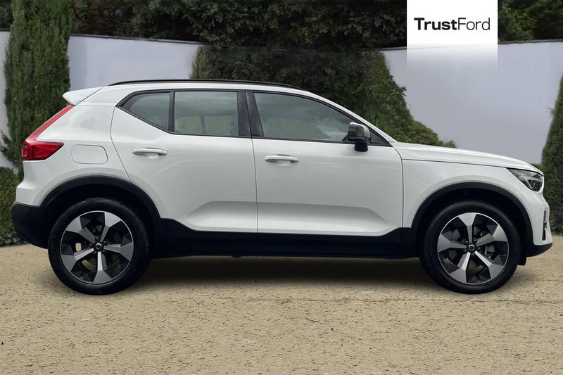 Used Volvo XC40 2024 for sale - 77339999: Photo 3