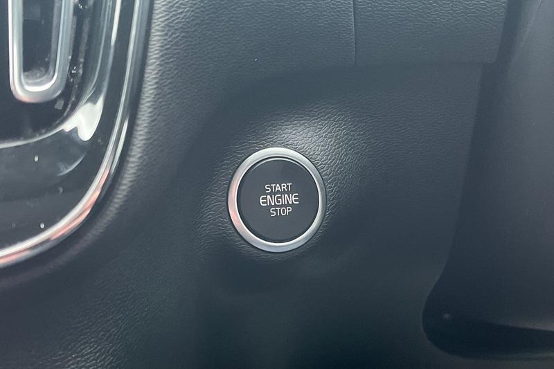 Used Volvo XC40 2024 for sale - 77339999: Photo 33