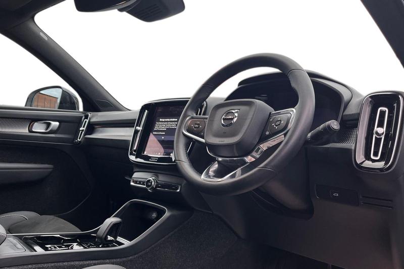 Used Volvo XC40 2024 for sale - 77339999: Photo 9