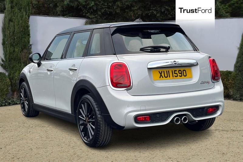 Used MINI Hatch 2019 for sale - 76611291: Photo 2