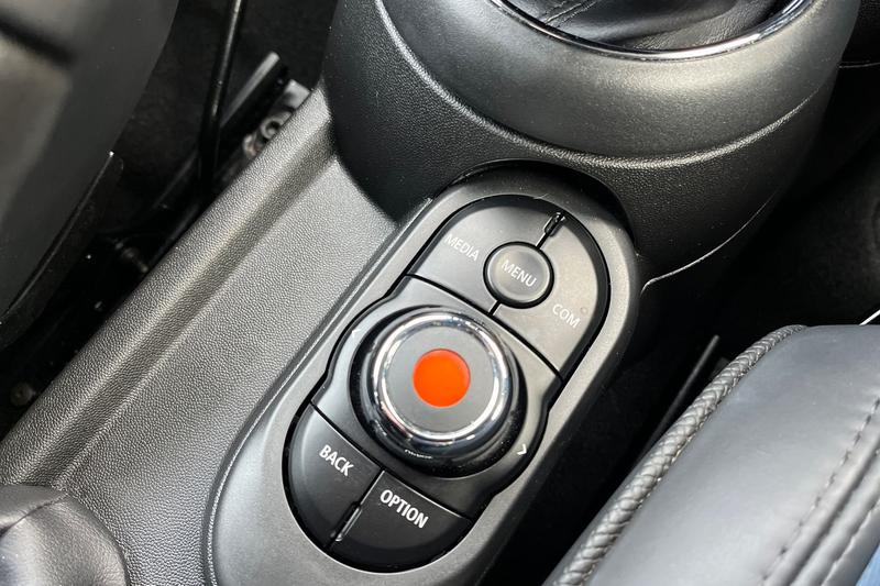 Used MINI Hatch 2019 for sale - 76611291: Photo 26