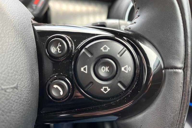 Used MINI Hatch 2019 for sale - 76611291: Photo 27